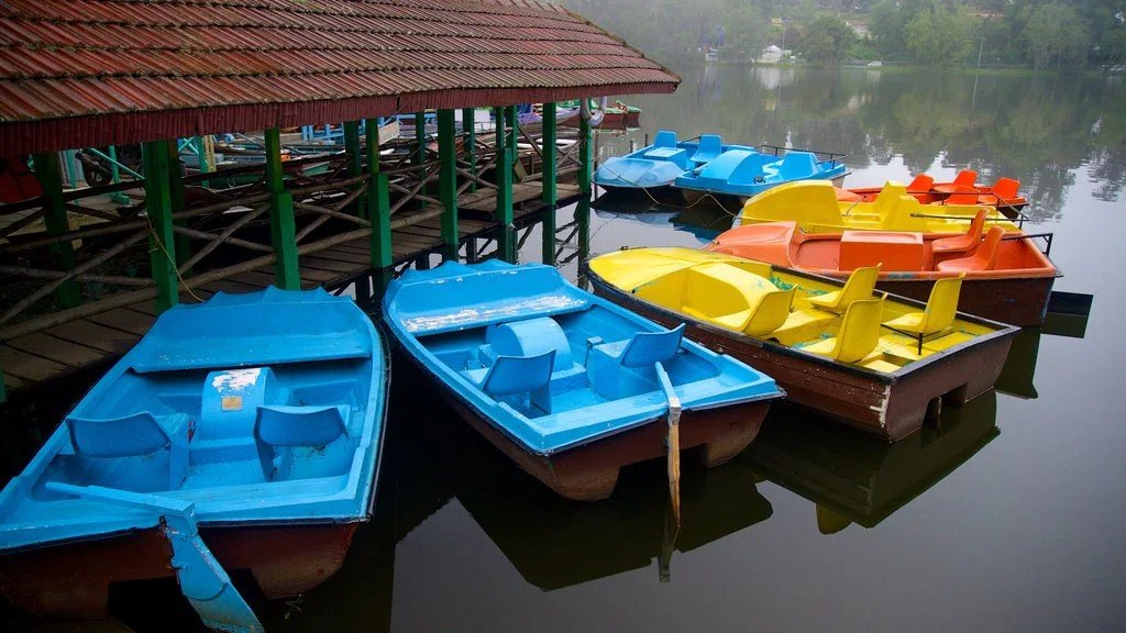 Boating at Kodaikanal Lake